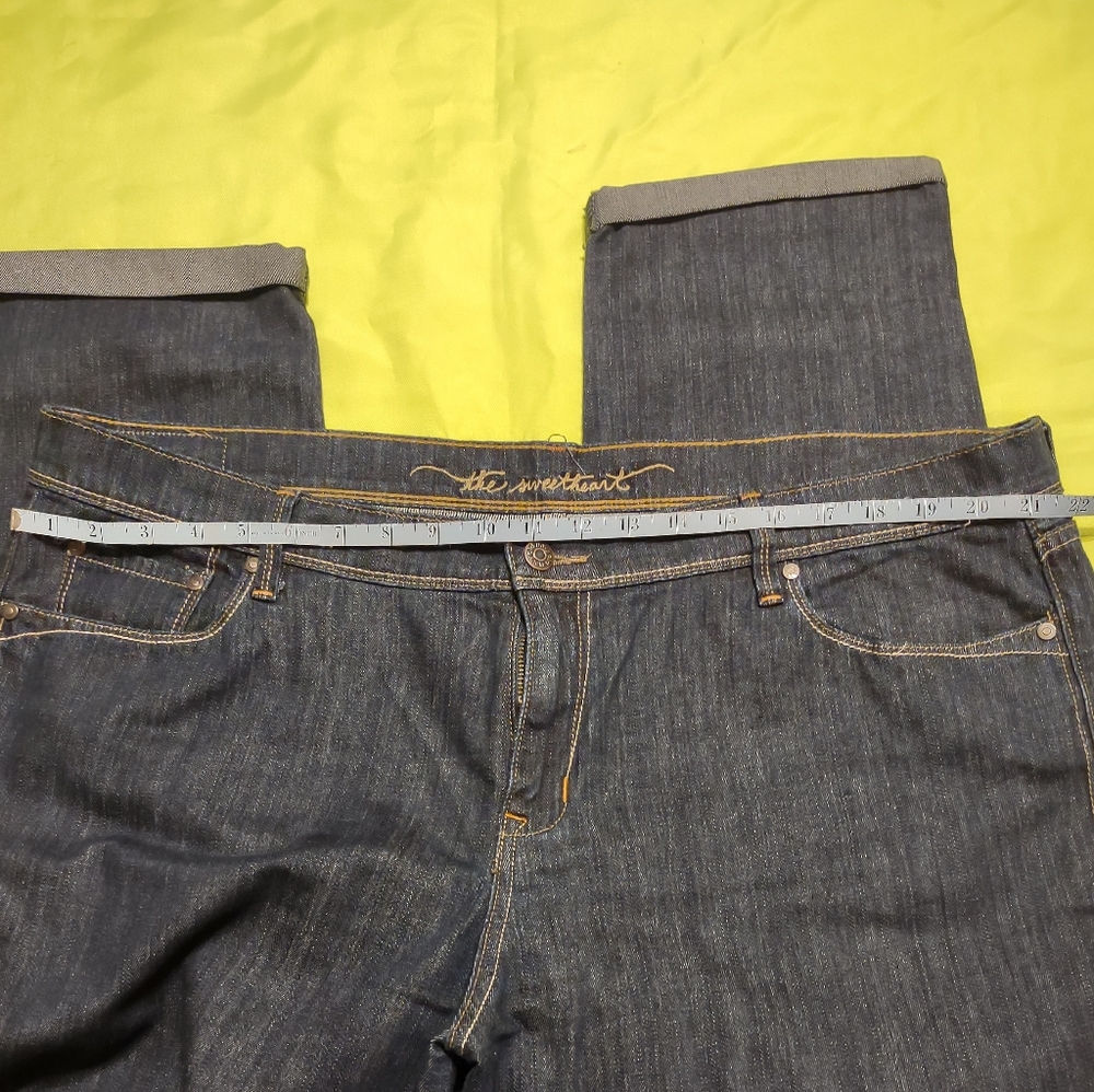 Jeans - Picture 11 of 14